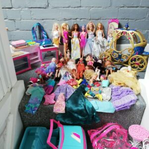 Vintage & new Barbie Dolls & Clothes, Accessories, car, kitchen Massive Bundle 
