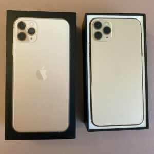 iPhone 11 Pro Max 64GB Teléfono inteligente dorado con caja O2
